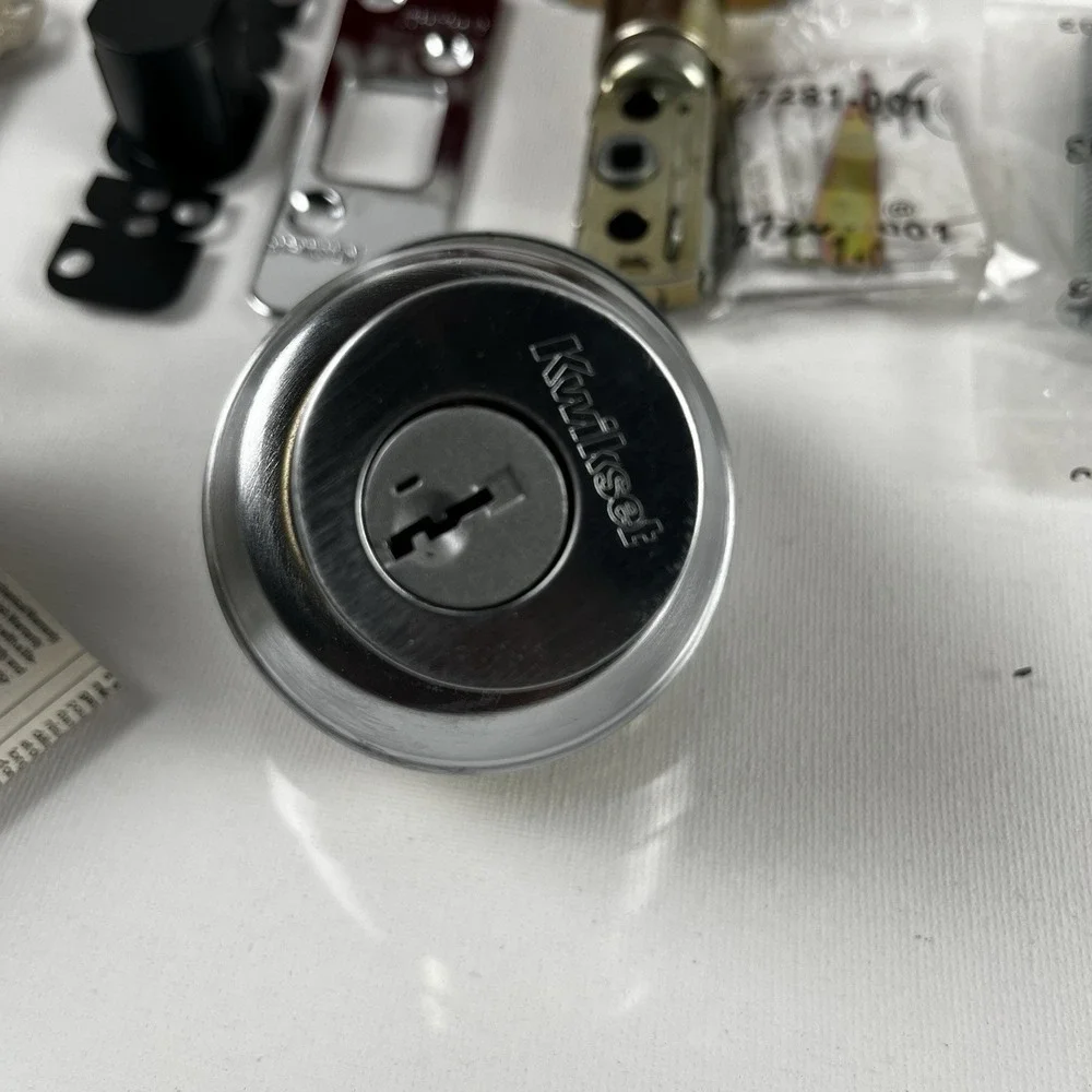 Kwikset 780 26D Deadbolt Single Cylinder  Satin Chrome‎ Smart Key NOS Year 2009
